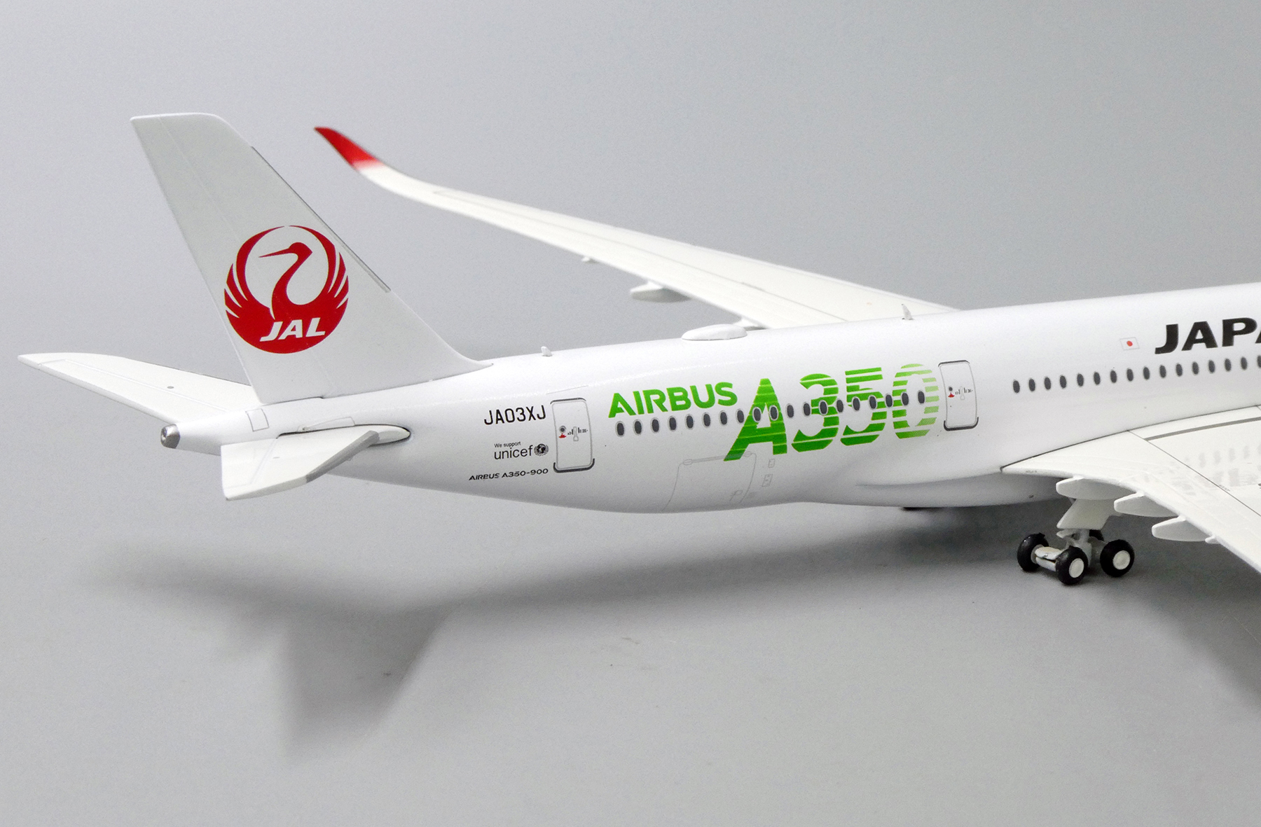 Scalemodelstore Com Jc Wings 1 400 Ew Japan Airlines Airbus A350 900