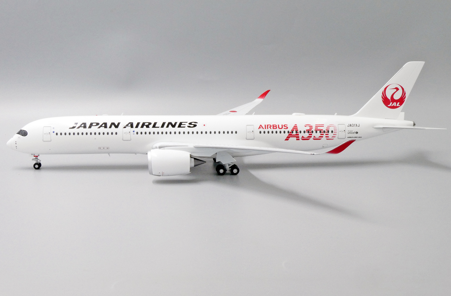 アウトレットの通販激安  数量限定 1/200 2号機 A350-900 日本航空 JAL 航空機