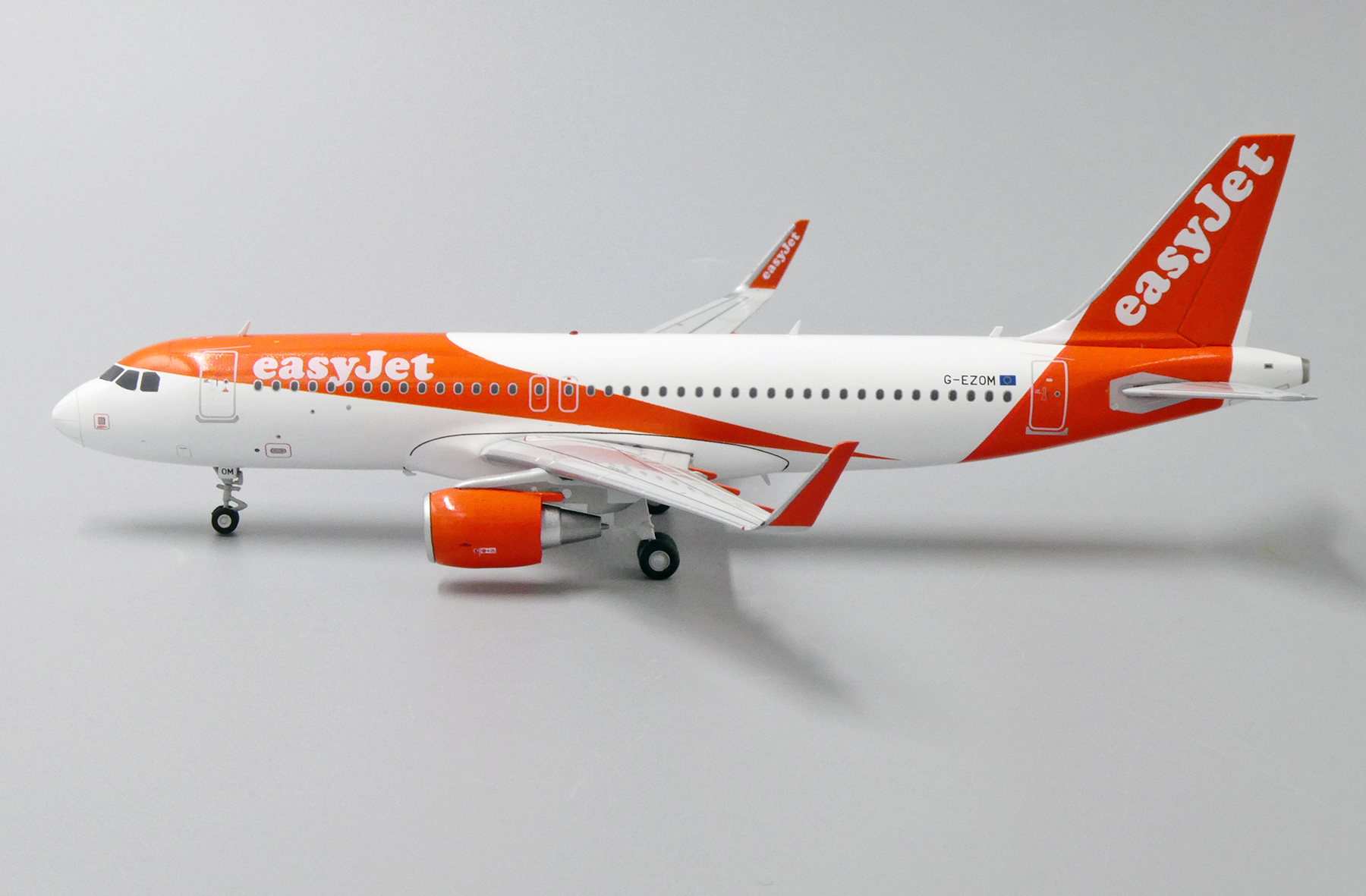 easyjet toy planes