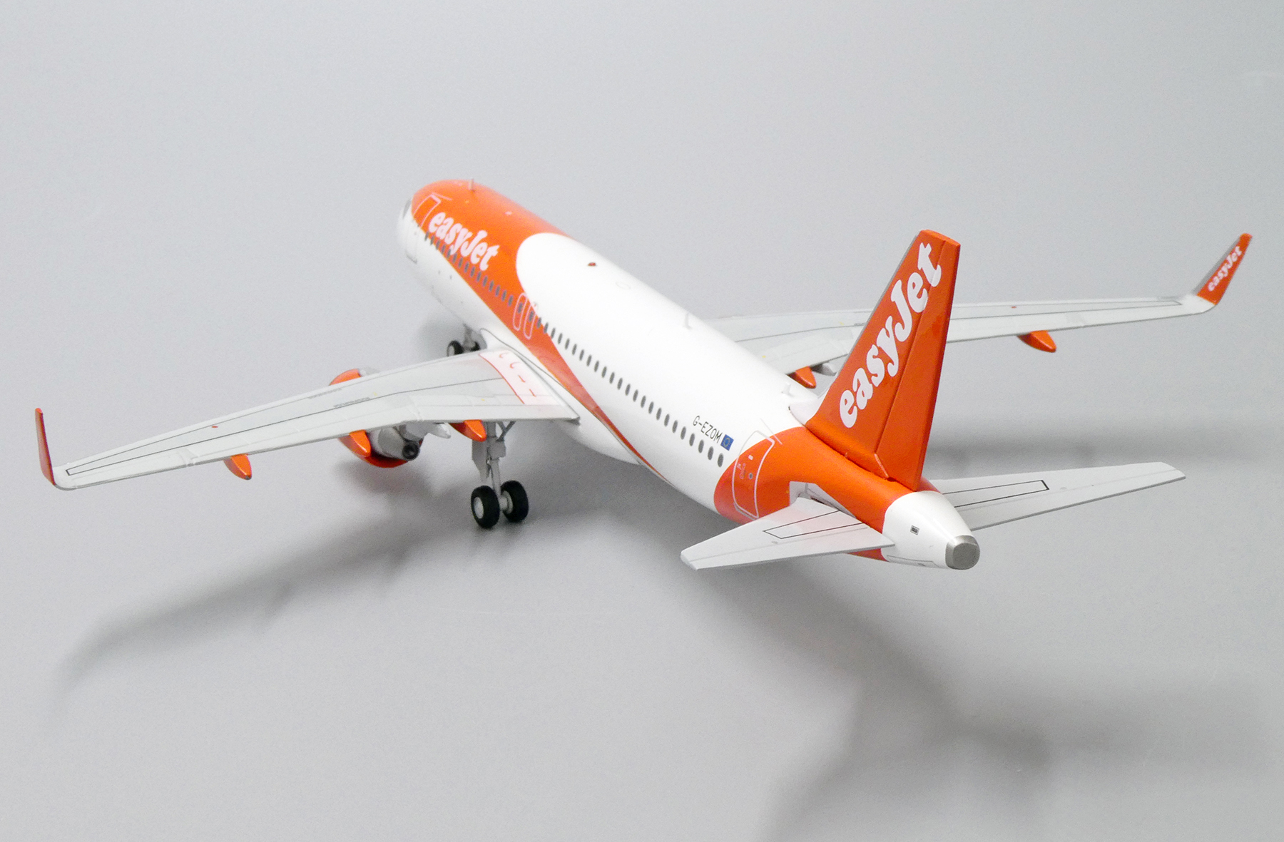 JC Wings 1200 EW2320001 EasyJet Airbus A320