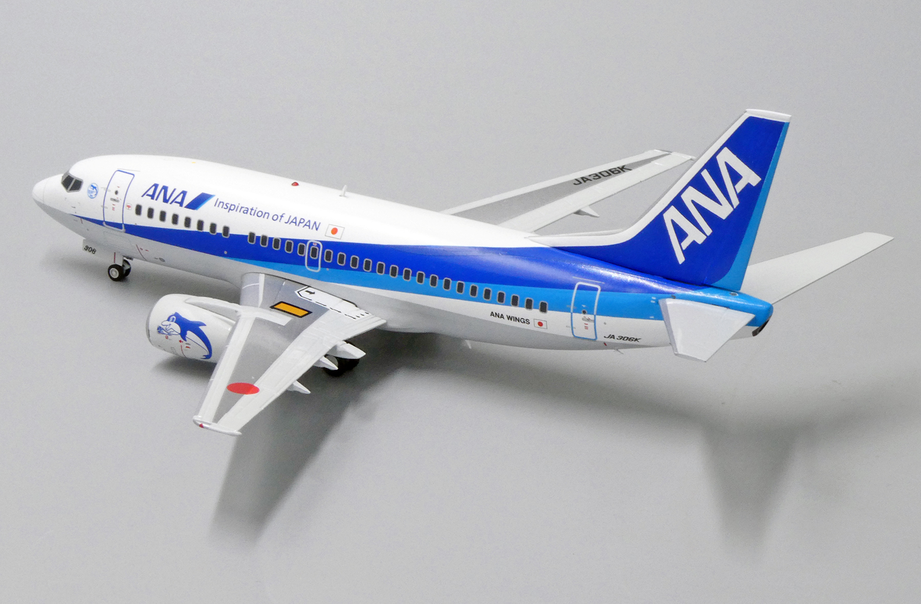 ScaleModelStore.com :: JC Wings 1:200 - EW2735005 - ANA Wings