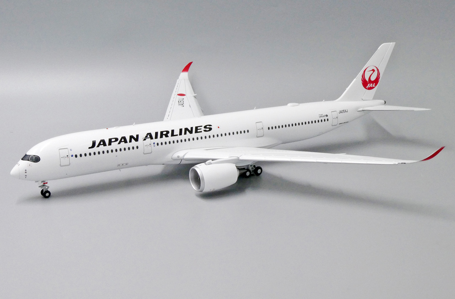 ScaleModelStore.com :: JC Wings 1:200 - EW2359004A - Japan