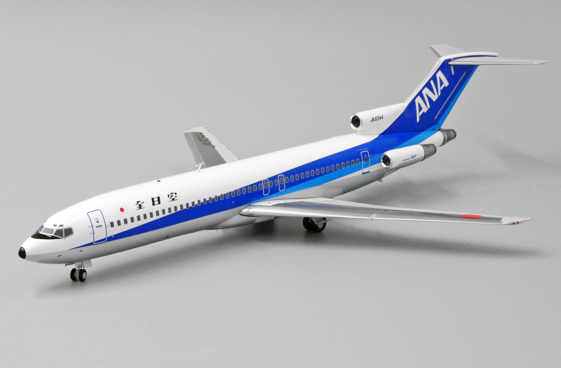 ScaleModelStore.com :: JC Wings 1:200 - EW2722001 - All Nippon 