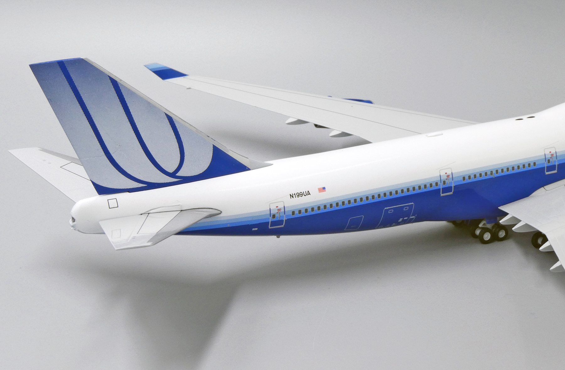 Details about   JCWINGS JC2268 1/200 UNITED AIRLINES B747 U.S OLYMPIC REG N199UA W/STAND 150PC 