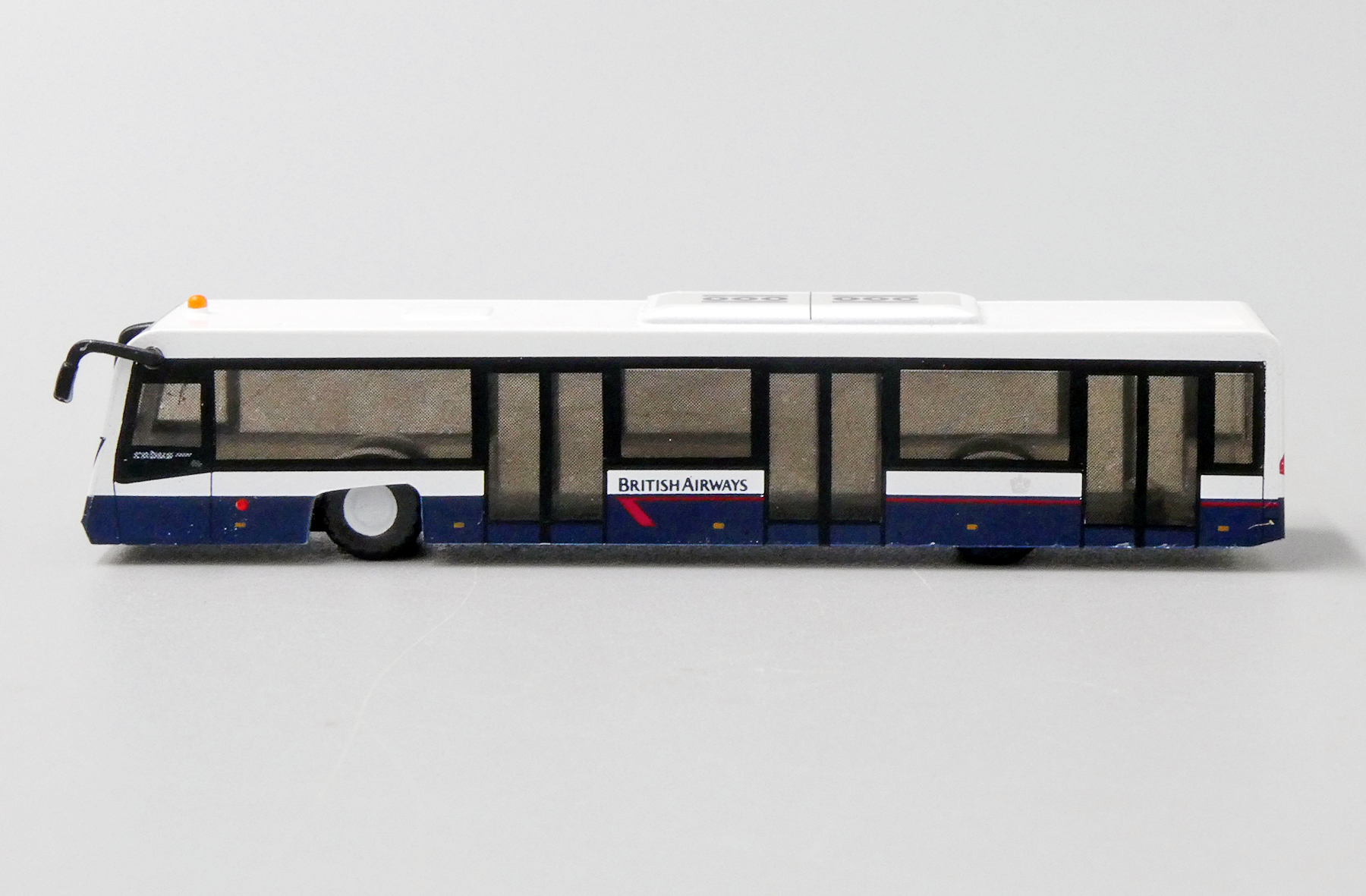 Toy shop airport bus