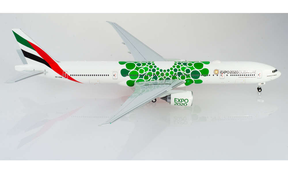 Emirates Expo 2020 Green Boeing 777-300ER PPC 1:200 Scale Plastic Snap Fit Model 