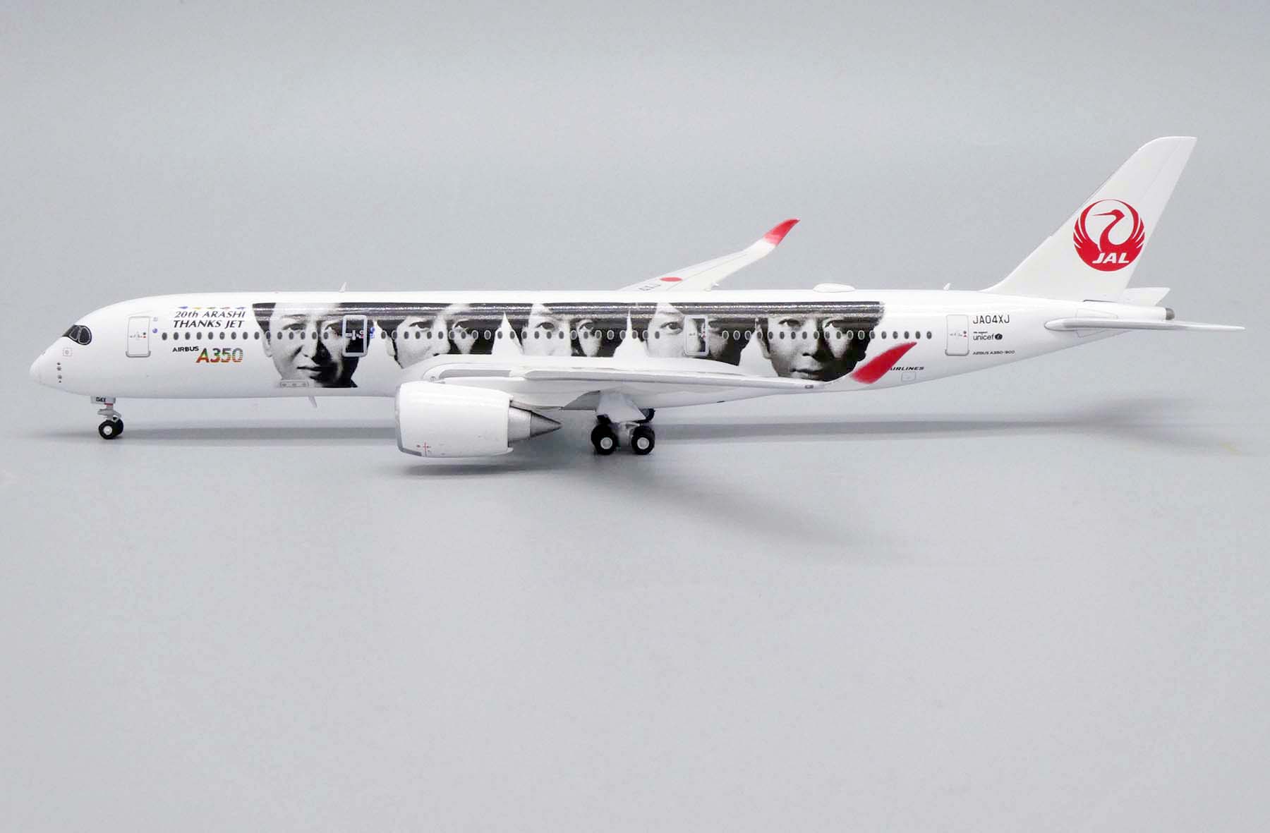 ScaleModelStore.com :: JC Wings 1:400 - EW4359005 - Japan Airlines