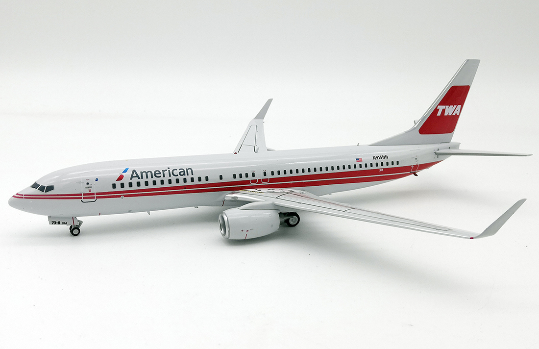 1:200 InFlight200 American Airlines B737-800W N915NN With Stand IF738W0618 