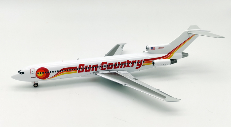 INFLIGHT 200 IF722SY0619 1/200 SUN COUNTRY AIRLINES B727-200 N288SC WITH STAND 