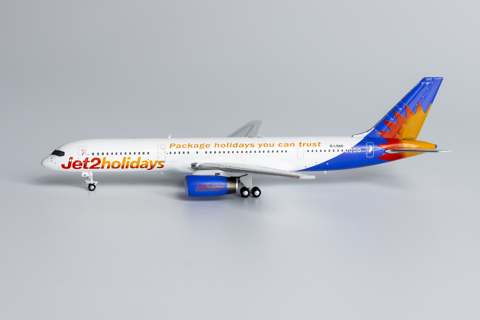 Boeing Christmas Holiday 2022 Scalemodelstore.com :: Ng Models 1:400 - 53183 - Jet2 Holidays Boeing  757-200