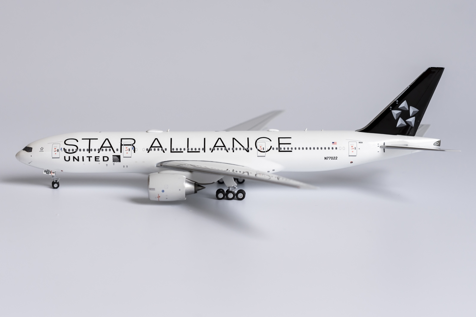 United Airlines (Star Alliance) Boeing 777-200ER