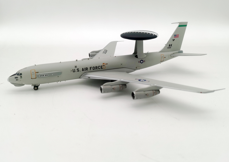 1:200 INF200 USA 707-300 552ACW With Stand Air Force Boeing E-3B Sentry 