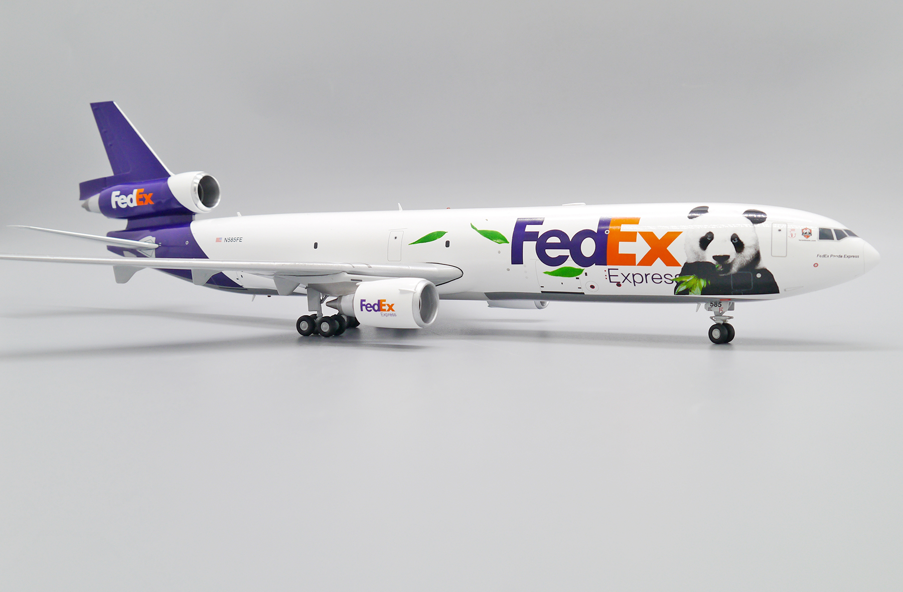 FedEx McDonnell Douglas MD-11F