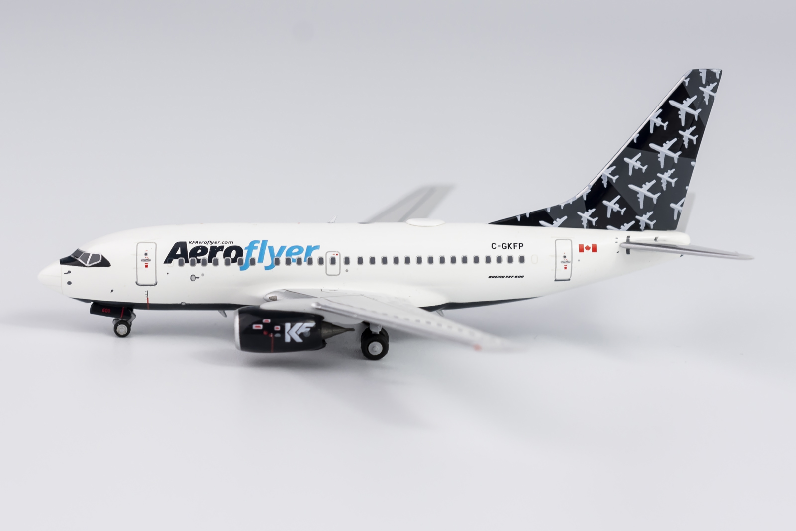 NG Models 1:400 Boeing 737-800BCF: WestJet Cargo