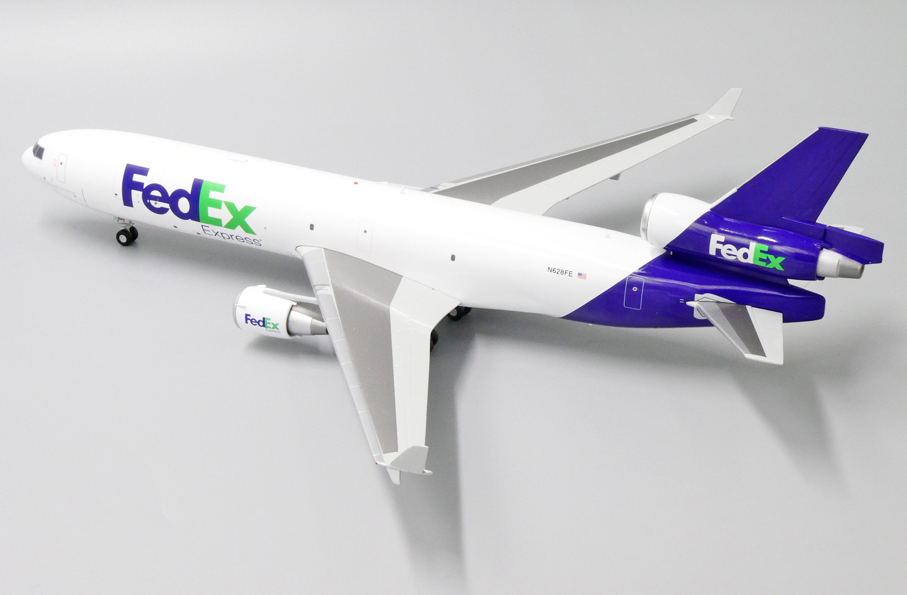 ScaleModelStore.com :: JC Wings 1:200 - XX2285 - FedEx McDonnell ScaleModelStore.com :: JC Wings 1:200 - XX2285 - FedEx McDonnell