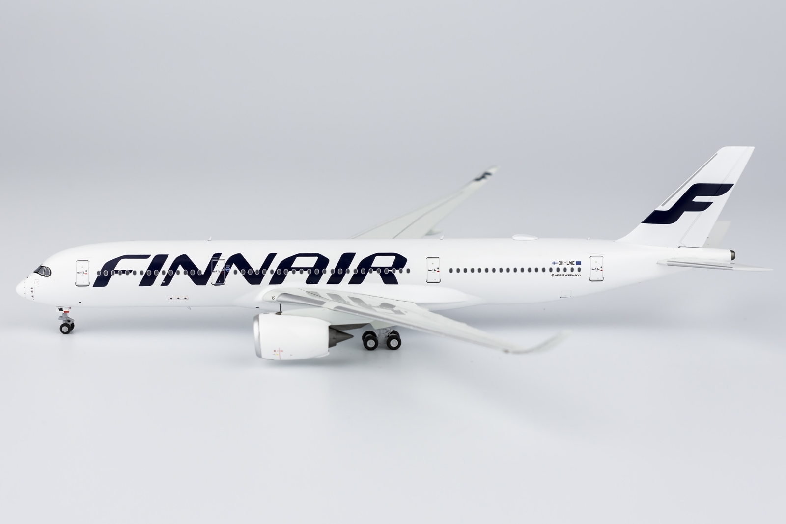 ScaleModelStore.com :: NG Models 1:400 - 39036 - Finnair Airbus 
