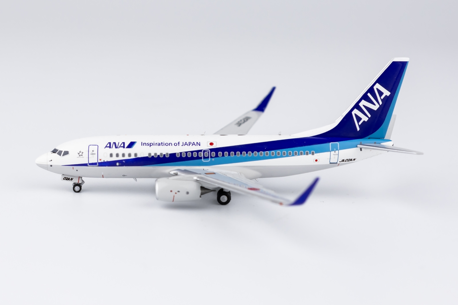 ANA All Nippon Airways Boeing 737-700