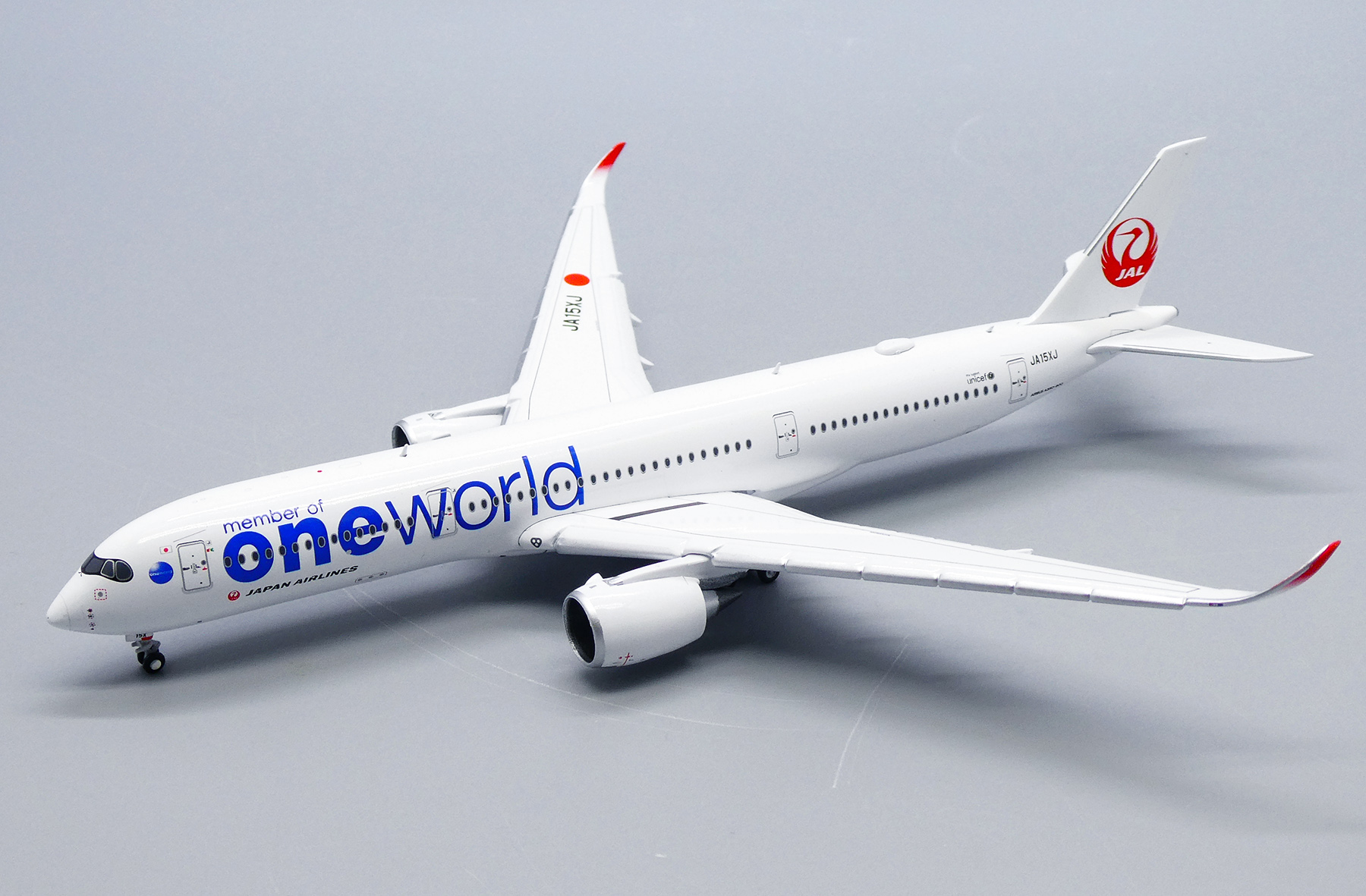 ScaleModelStore.com :: JC Wings 1:400 - SA4003A - Japan Airlines