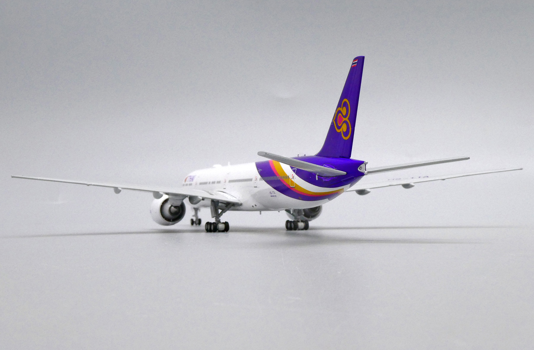 ScaleModelStore.com :: JC Wings 1:400 - XX4899 - Thai Boeing