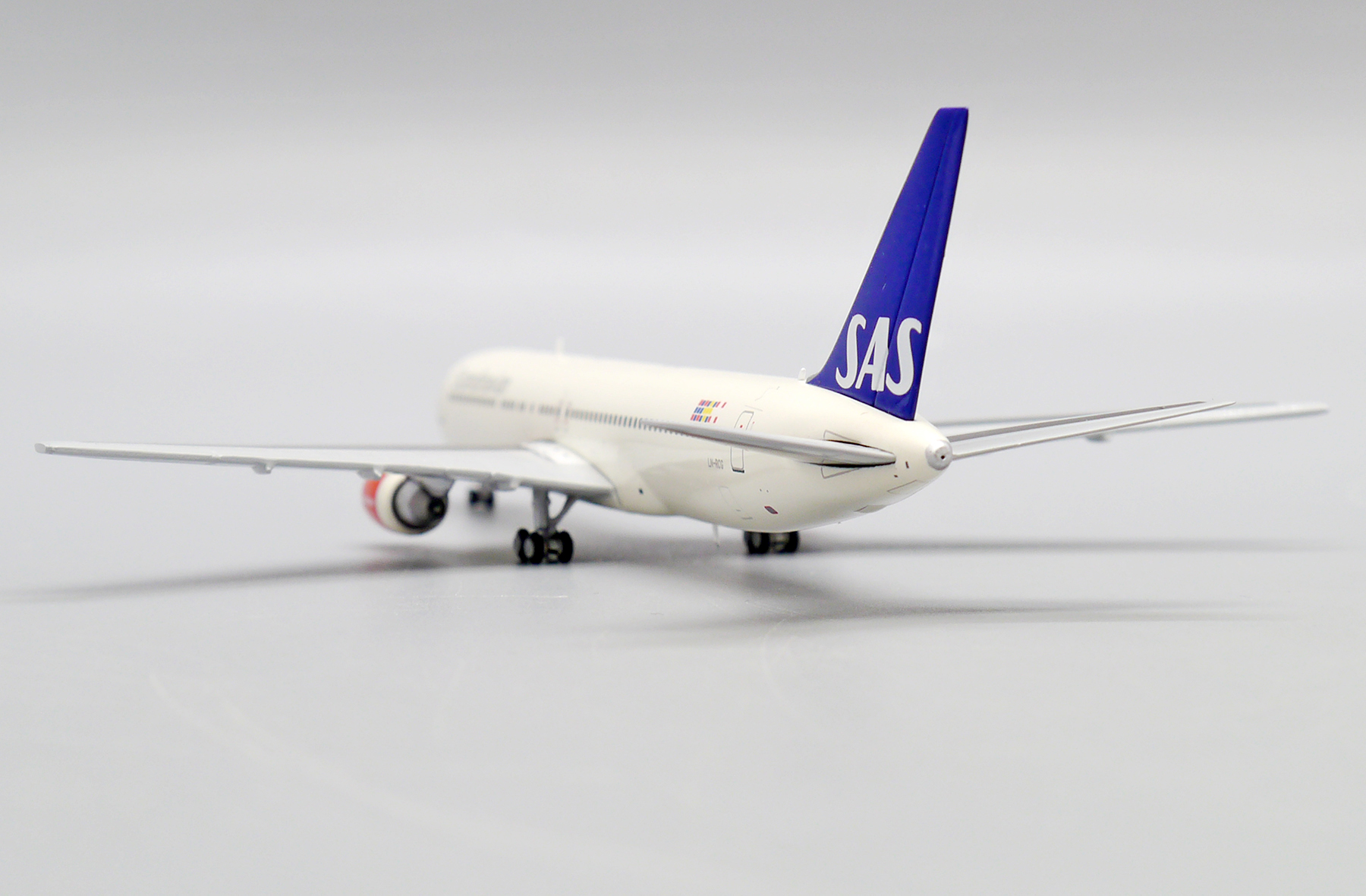 JC Wings XX40030 Boeing 767-300ER SAS Scandinavian Airlines