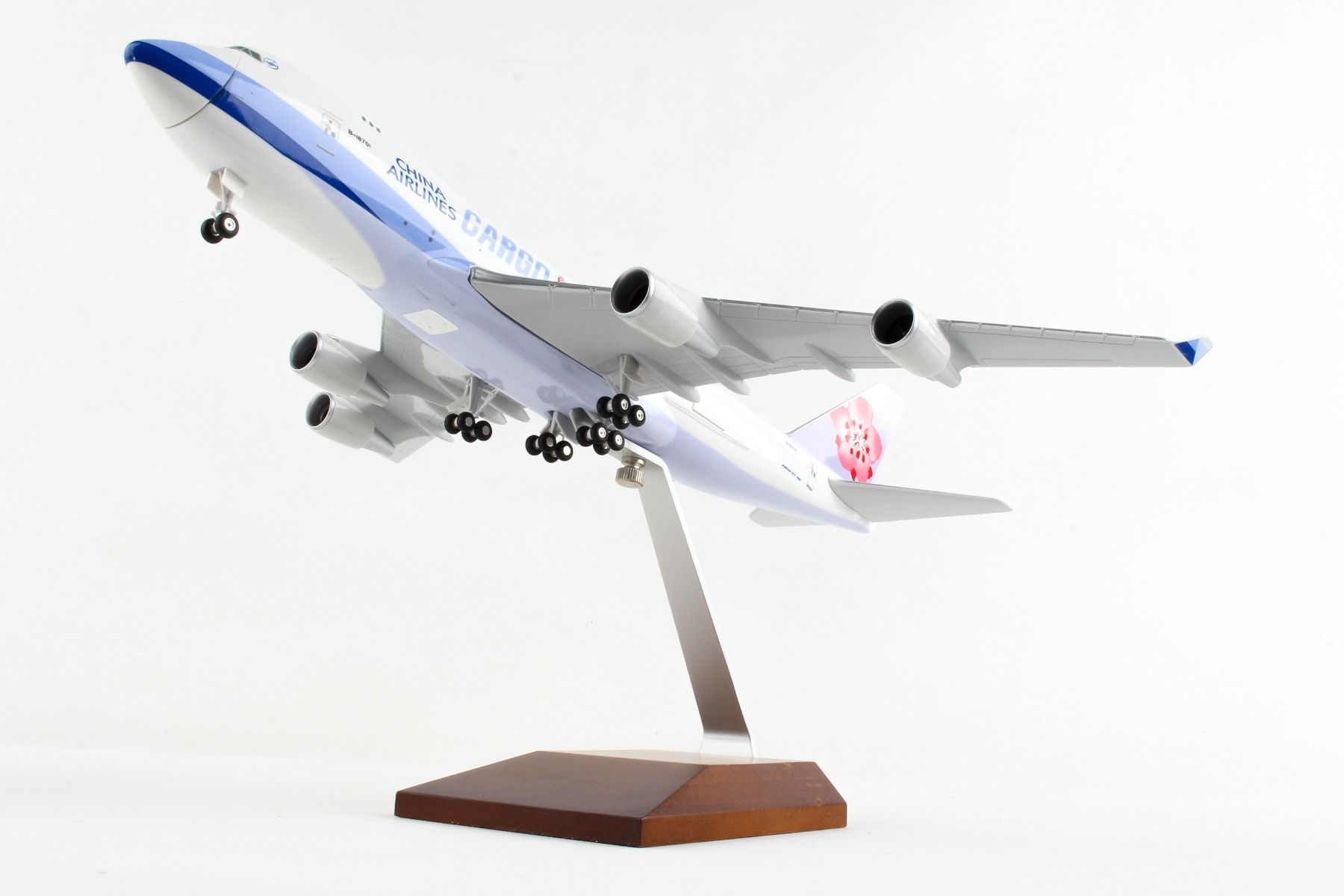 ScaleModelStore.com :: Skymarks 1:200 - SKR1117 - China