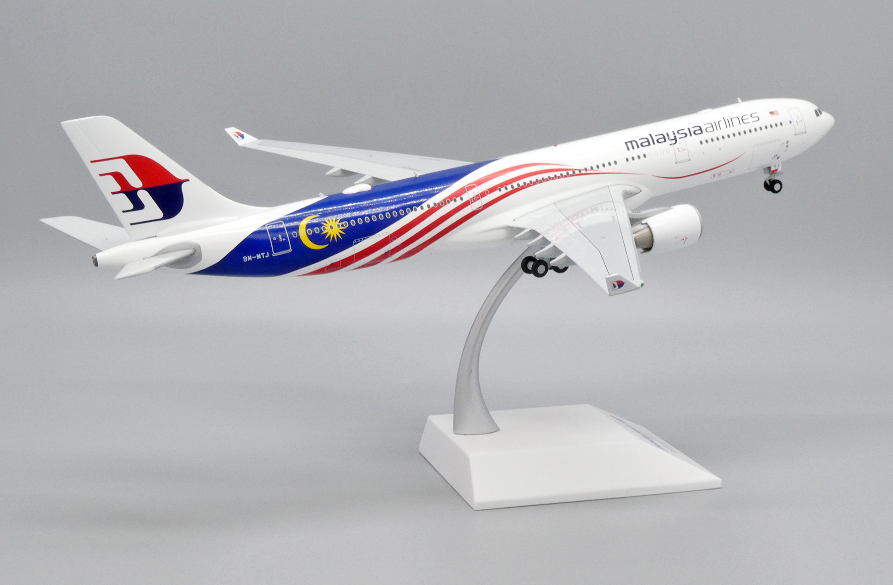 ScaleModelStore.com :: JC Wings 1:200 - XX20085 - Malaysia