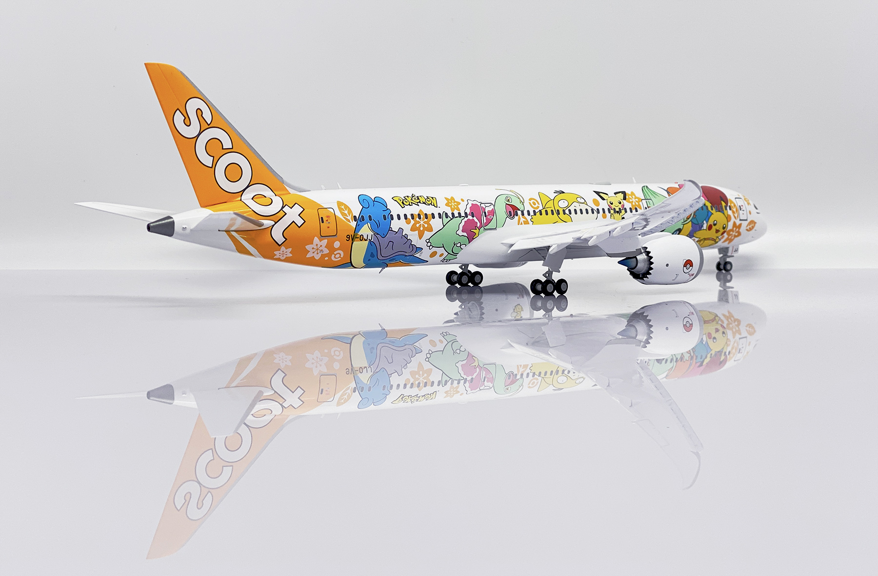 お徳用 Scoot 787-9 ポケモン スクート航空 1:400 | www.artfive.co.jp