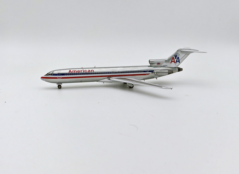 Modèle Avion Miniature Boeing 727-200 Braniff Red N401BN échelle 1:200 - Longueur 23 Cm