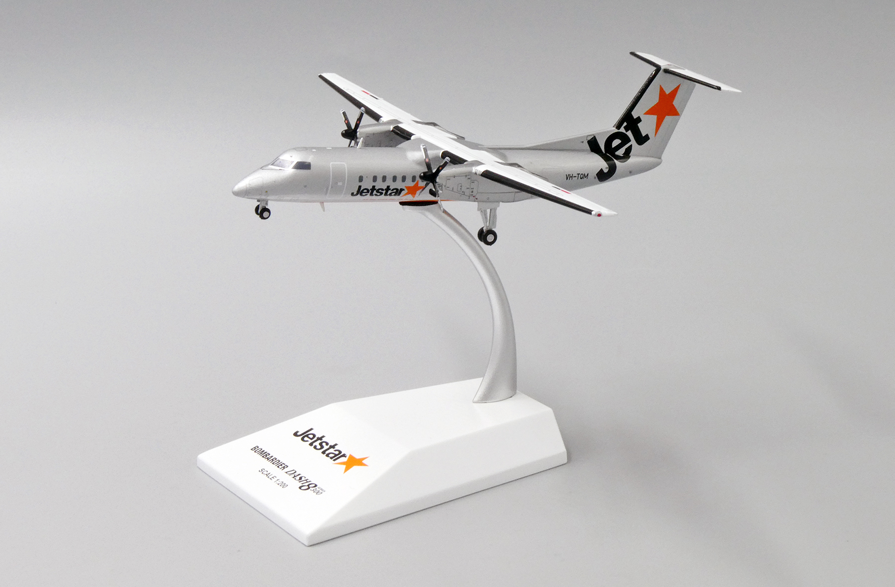 ScaleModelStore.com :: JC Wings 1:200 - XX2277 - Jetstar