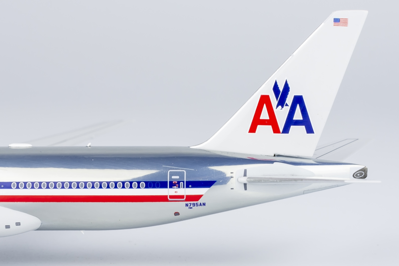 ScaleModelStore.com :: NG Models 1:400 - 72046 - American