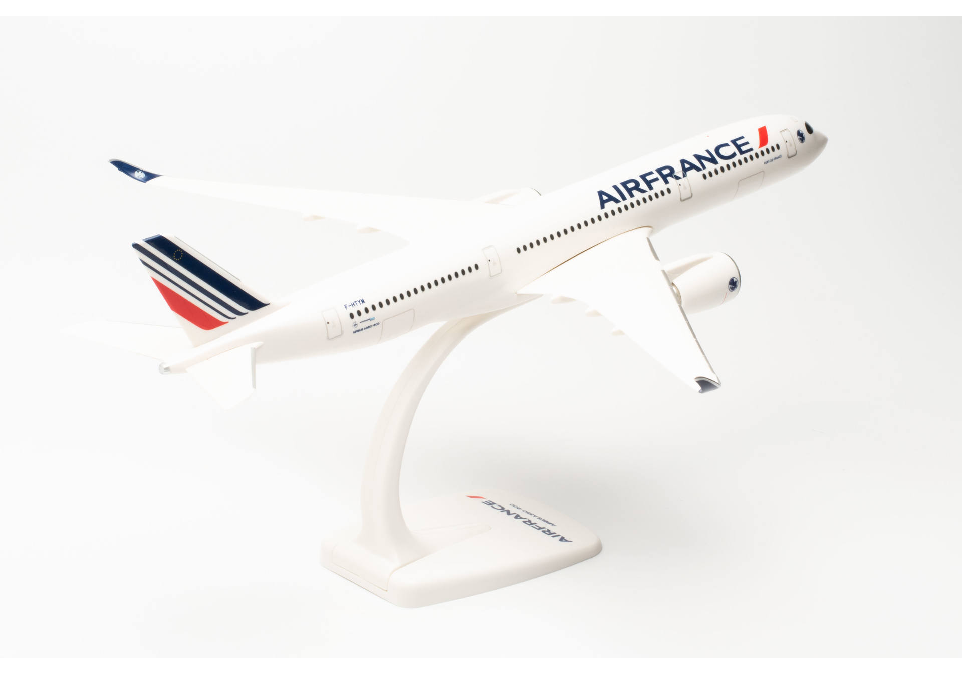 HERPA: HERPA HP612470-001 AIRBUS A350-900 AIR FRANCE FORT DE FRANCE Maquette  1:200 - Vendiloshop