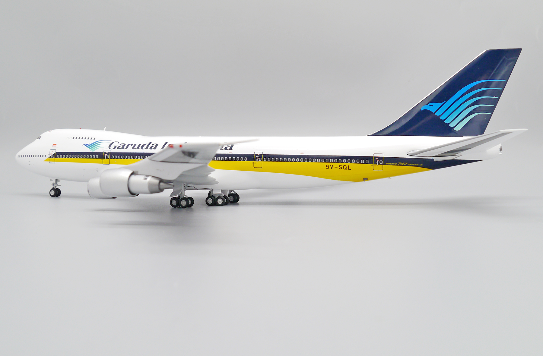 ScaleModelStore.com :: JC Wings 1:200 - EW2742003 - Garuda Indonesia ...