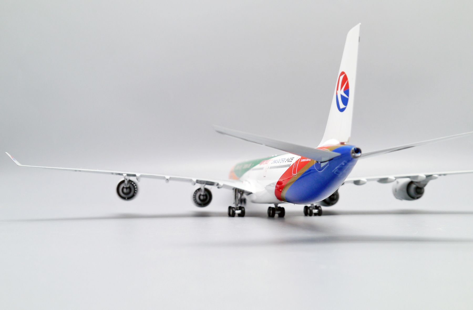 ScaleModelStore.com :: JC Wings 1:200 - XX20274 - China