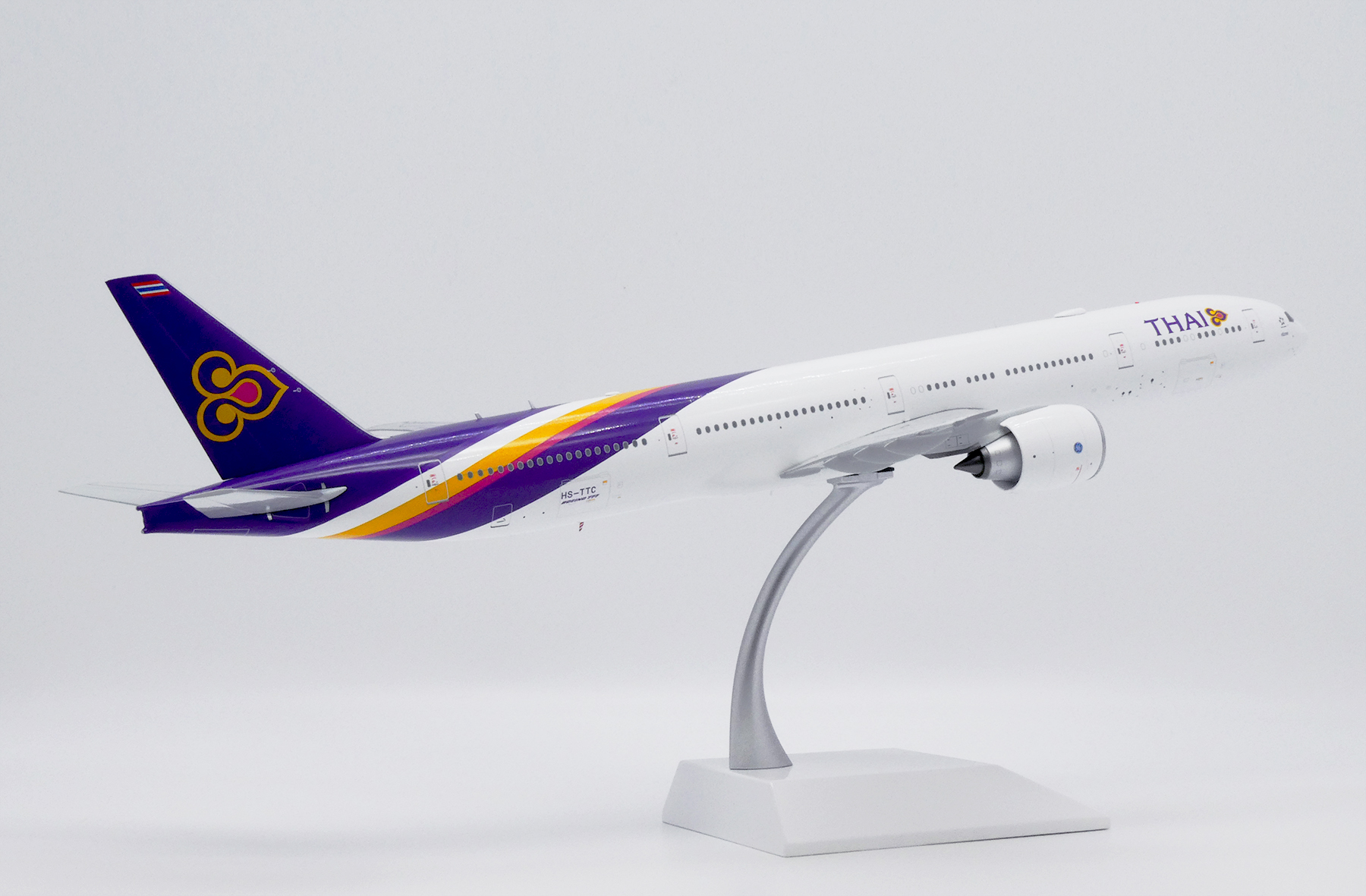 ScaleModelStore.com :: JC Wings 1:200 - XX20421 - Thai