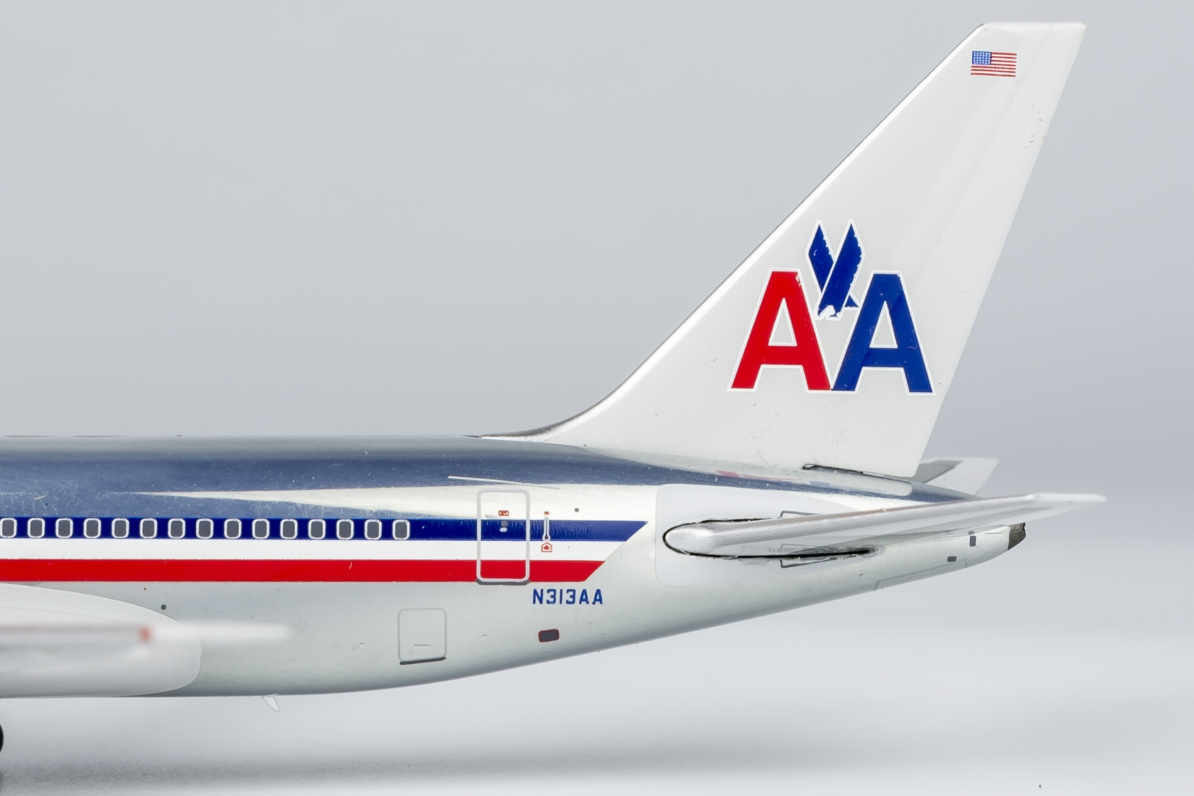 ScaleModelStore.com :: NG Models 1:400 - 16001 - American