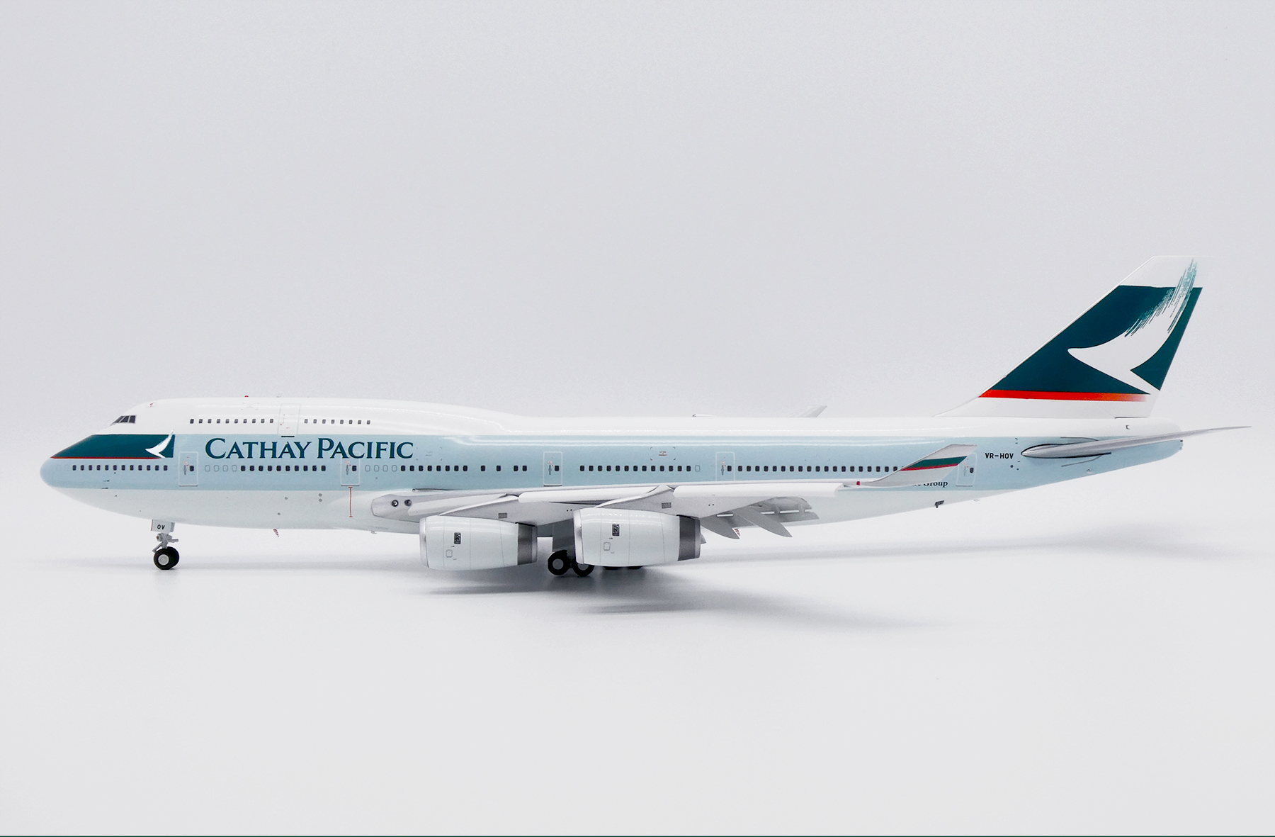 ScaleModelStore.com :: JC Wings 1:200 - SA2017A - Cathay