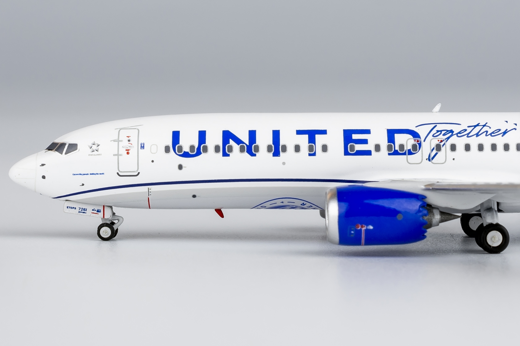 NGmodel ユナイテッド航空 737MAX8 N37318 1/400