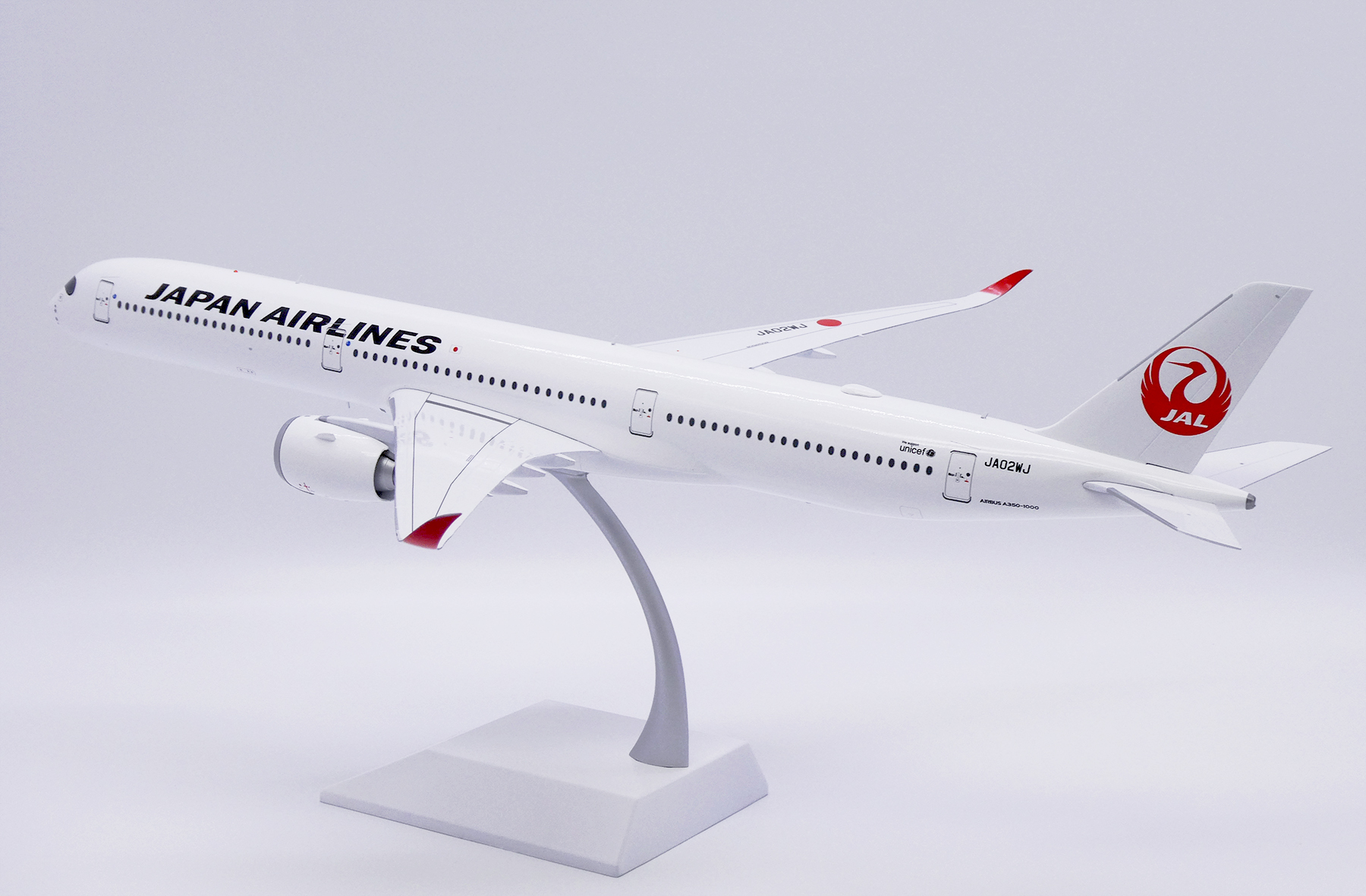ScaleModelStore.com :: JC Wings 1:200 - SA2063 - Japan