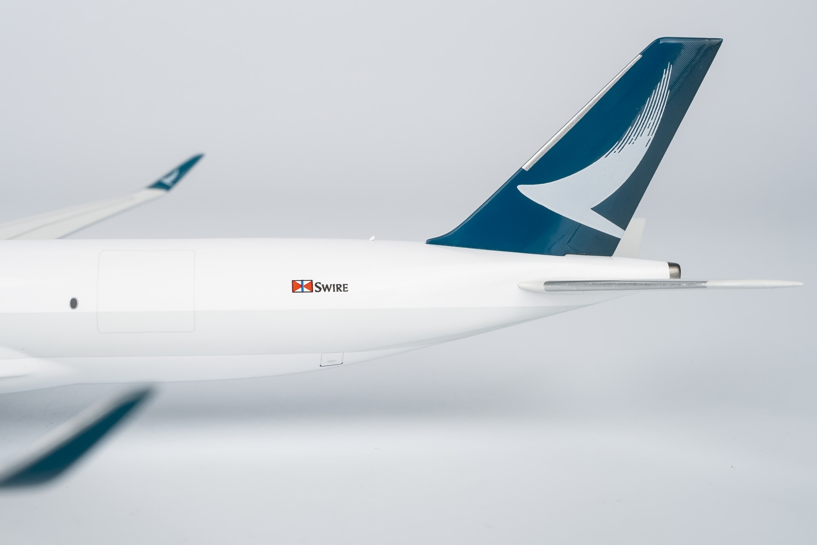 ScaleModelStore.com :: NG Models 1:400 - 46002 - Cathay