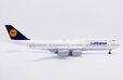 Lufthansa Boeing 747-8 (JC Wings 1:200)