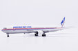 Boeing House Colors Boeing 767-400ER (JC Wings 1:200)