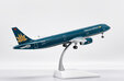 Vietnam Airlines Airbus A321 (JC Wings 1:200)