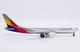 Asiana Boeing 767-300 (JC Wings 1:400)