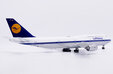 Lufthansa Boeing 747-8 (JC Wings 1:200)