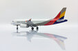 Asiana Airlines Airbus A320 (JC Wings 1:200)