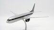 SpaceX Boeing 737-800 (JC Wings 1:200)