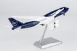 Lufthansa Boeing 747-8i (NG Models 1:400)