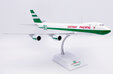 Cathay Pacific Boeing 747-8F (JC Wings 1:200)