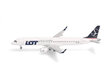 LOT Polish Airlines Embraer E195 (Herpa Wings 1:200)