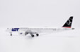 LOT Polish Airlines Embraer E195-E2 (JC Wings 1:200)